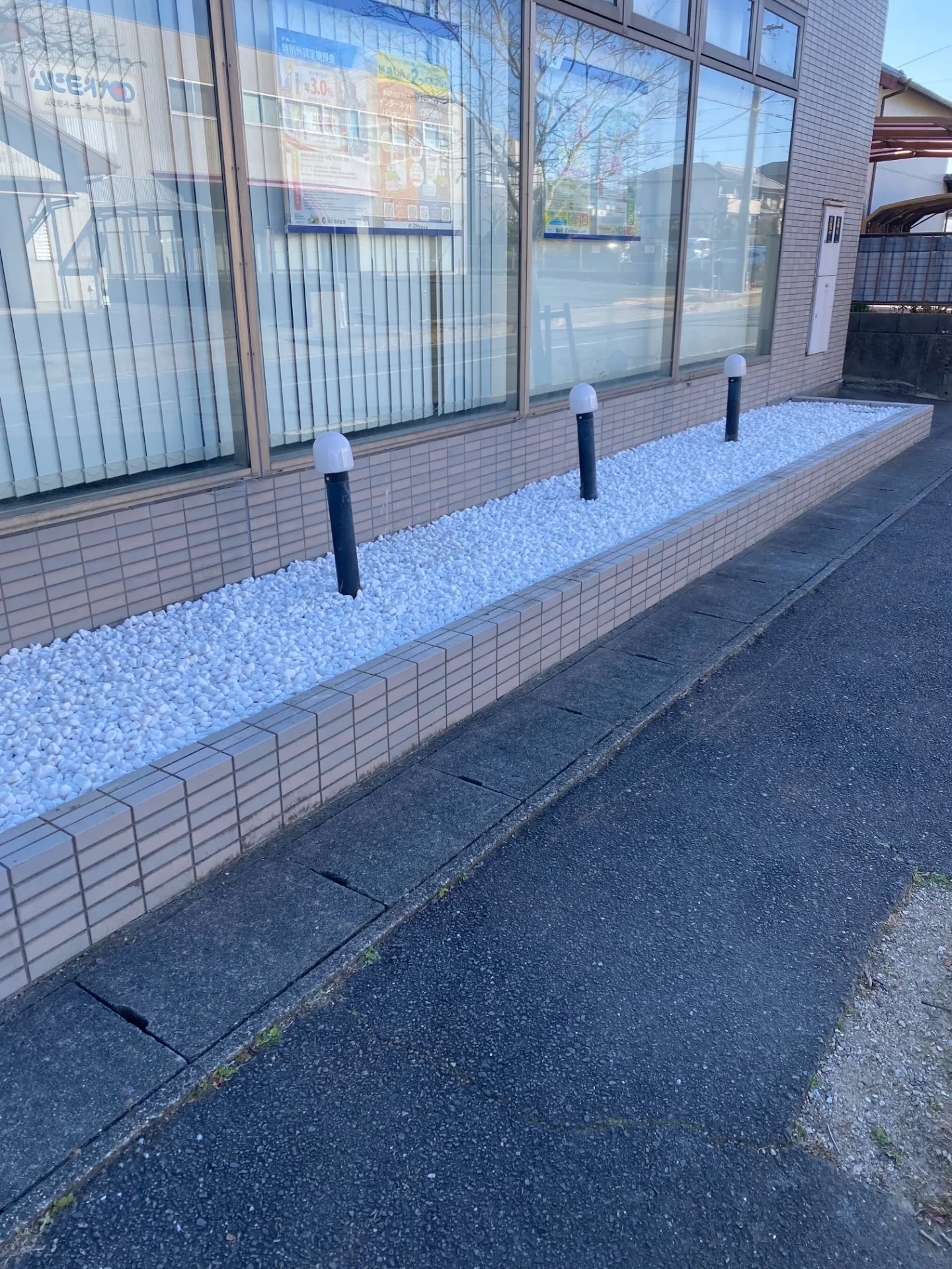 豊橋周辺でお庭や敷地内の雑草・庭木の手入れにお悩みの方へ